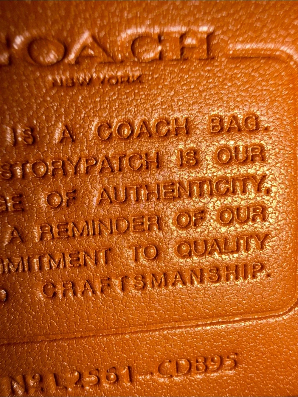 Coach compact structured